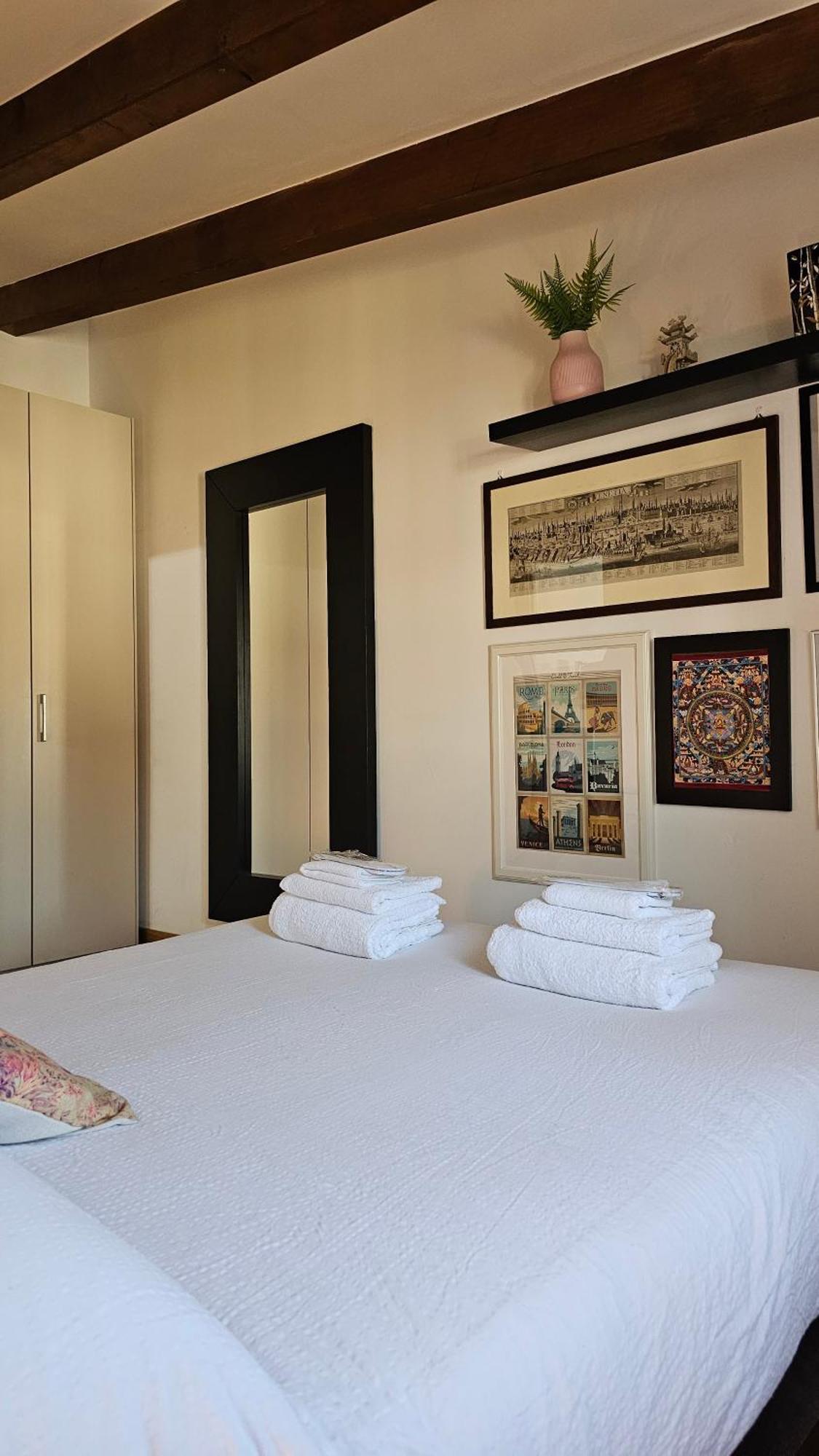 Nolo93 Attic Right In Front Of The Metro Station To Duomo Apartment Mailand